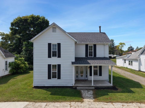 Tiny photo for 15 Maple Street, Jeffersonville, OH 43128 (MLS # 226033867)