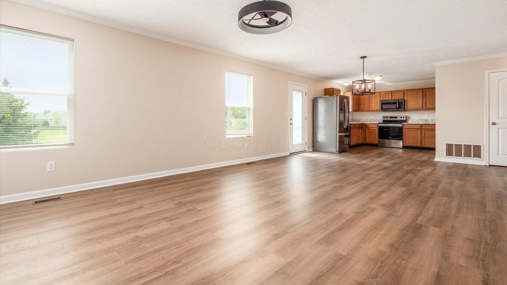 776 Brevard Circle, Pickerington, Ohio image 11
