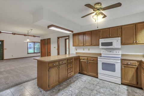 Tiny photo for 6888 Harlem Road, Westerville, OH 43081 (MLS # 226039596)