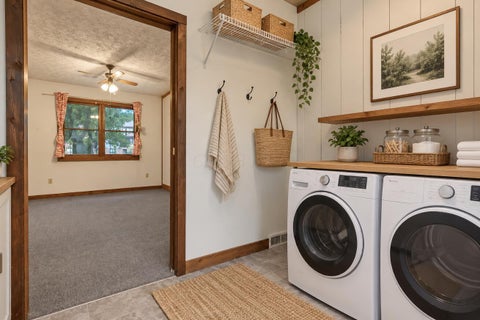 Tiny photo for 6888 Harlem Road, Westerville, OH 43081 (MLS # 226039596)