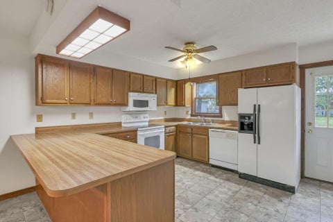 Tiny photo for 6888 Harlem Road, Westerville, OH 43081 (MLS # 226039596)