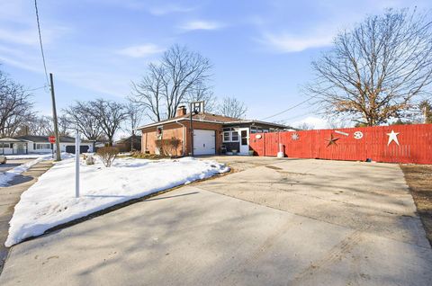 Tiny photo for 376 Tallman Street, Groveport, OH 43125 (MLS # 226004278)