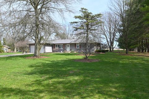 Photo of 3172 E River Road, Marion, OH 43302 (MLS # 226008397)
