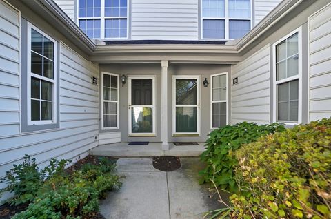 Tiny photo for 2179 Victoria Park Drive, Columbus, OH 43235 (MLS # 225037279)