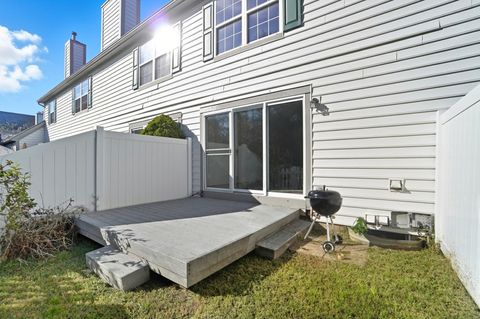 Tiny photo for 2179 Victoria Park Drive, Columbus, OH 43235 (MLS # 225037279)