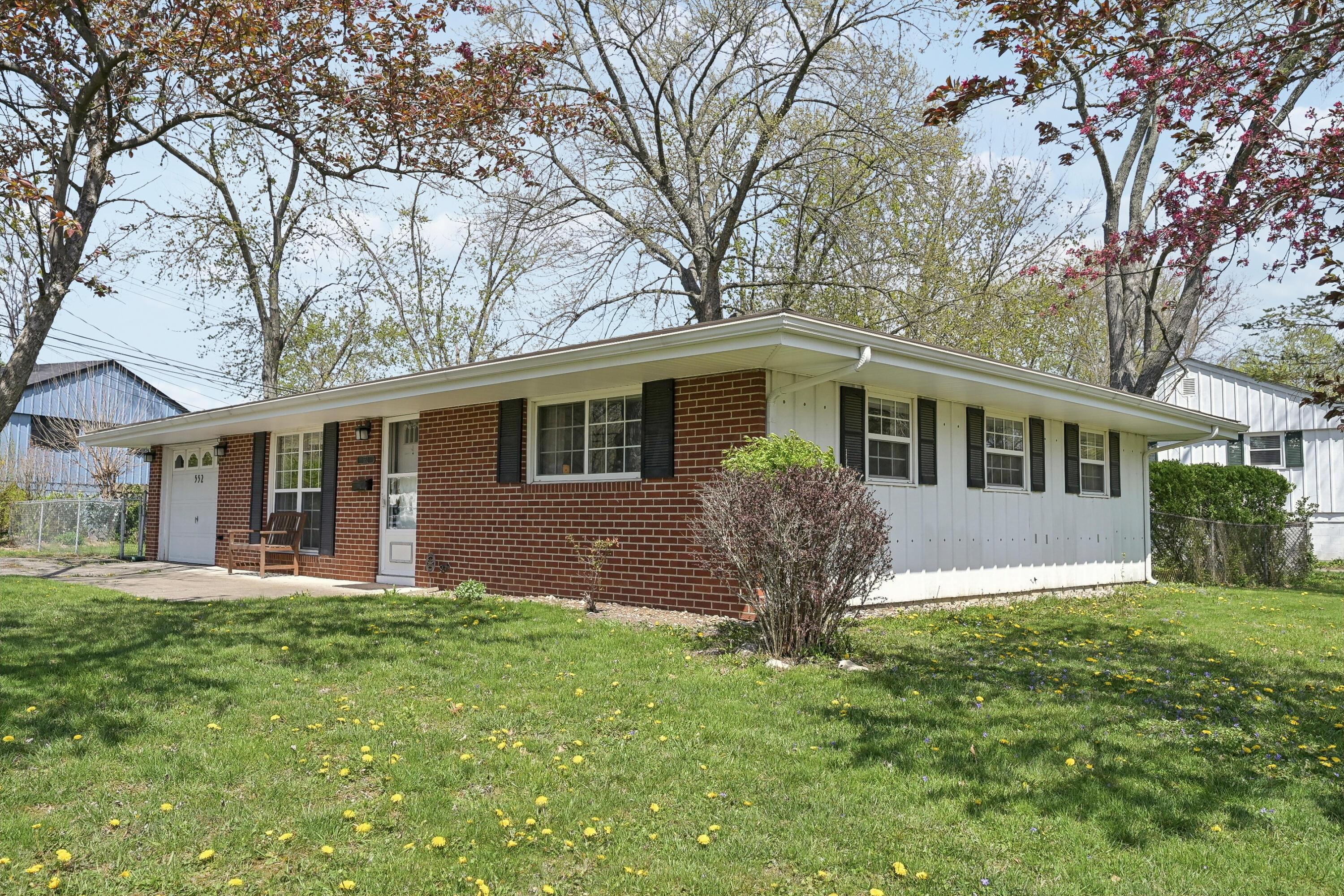 552 Fairholme Road, Columbus, Ohio image 2