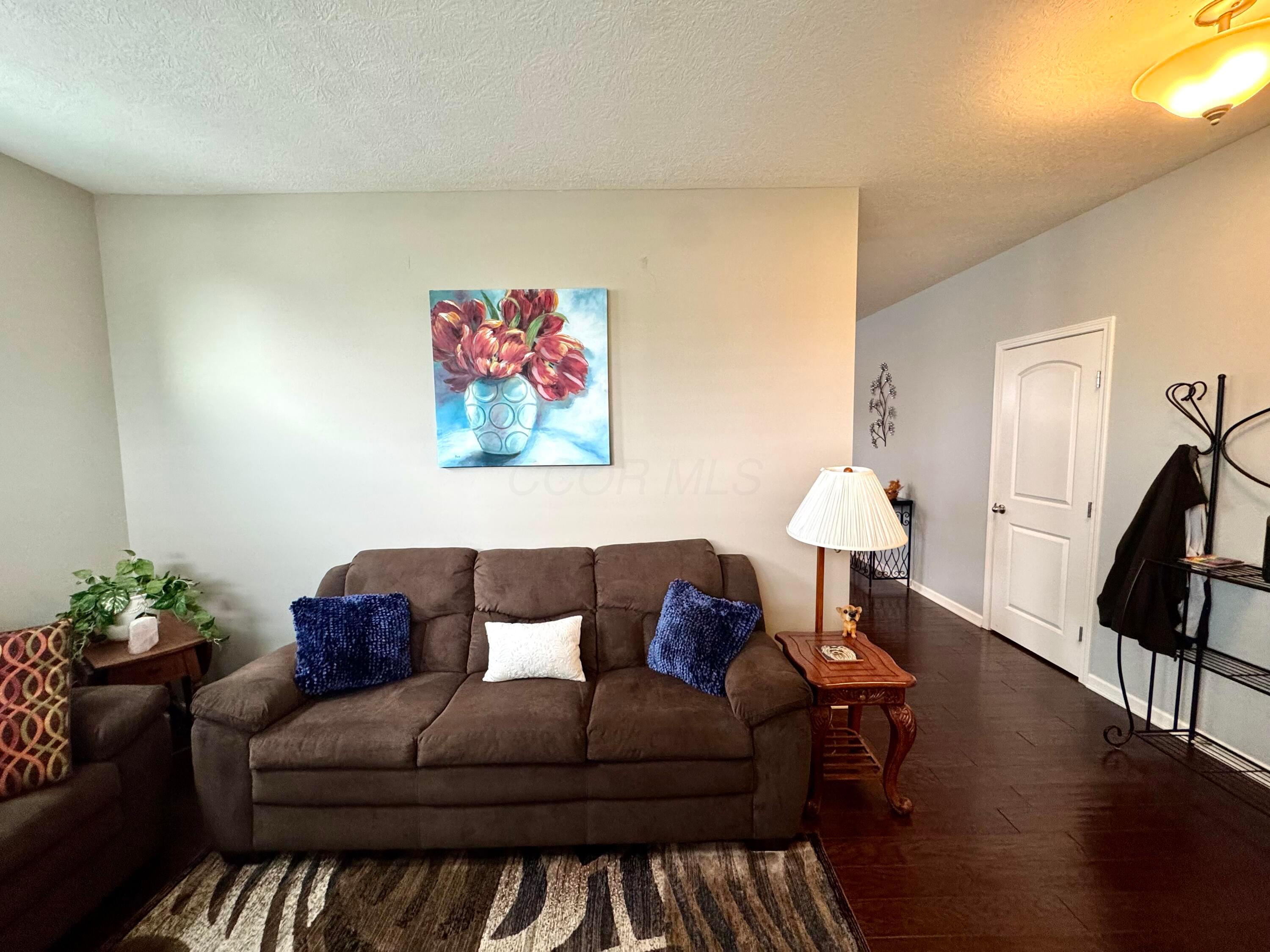 2243 Holiday Valley Drive, Grove City, Ohio image 11