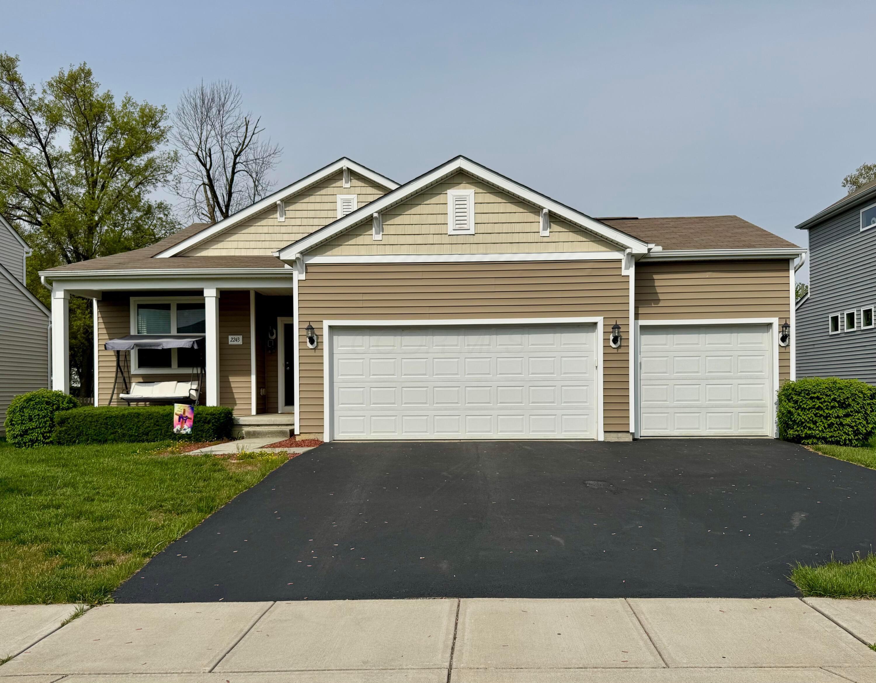 2243 Holiday Valley Drive, Grove City, Ohio image 21