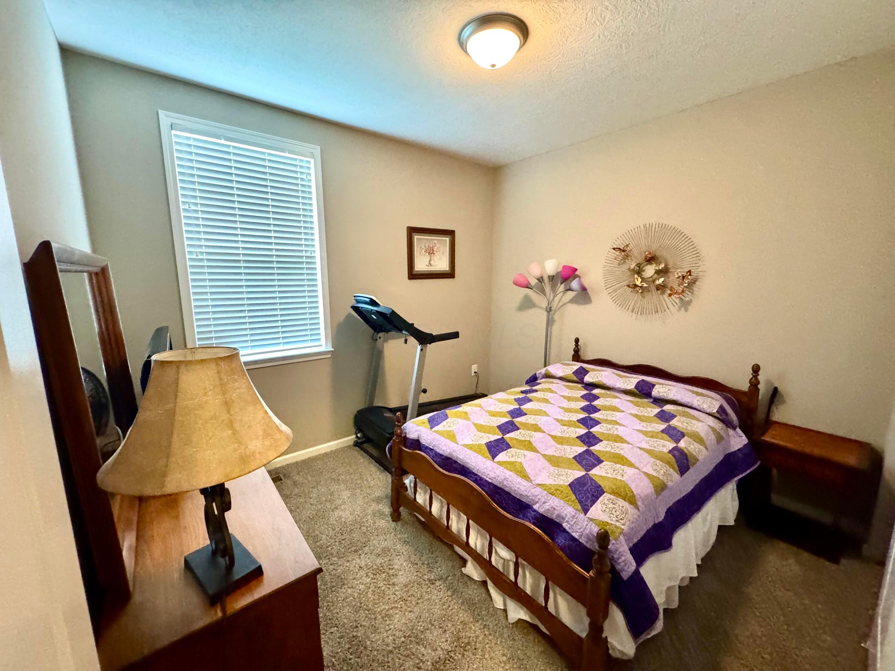 2243 Holiday Valley Drive, Grove City, Ohio image 16