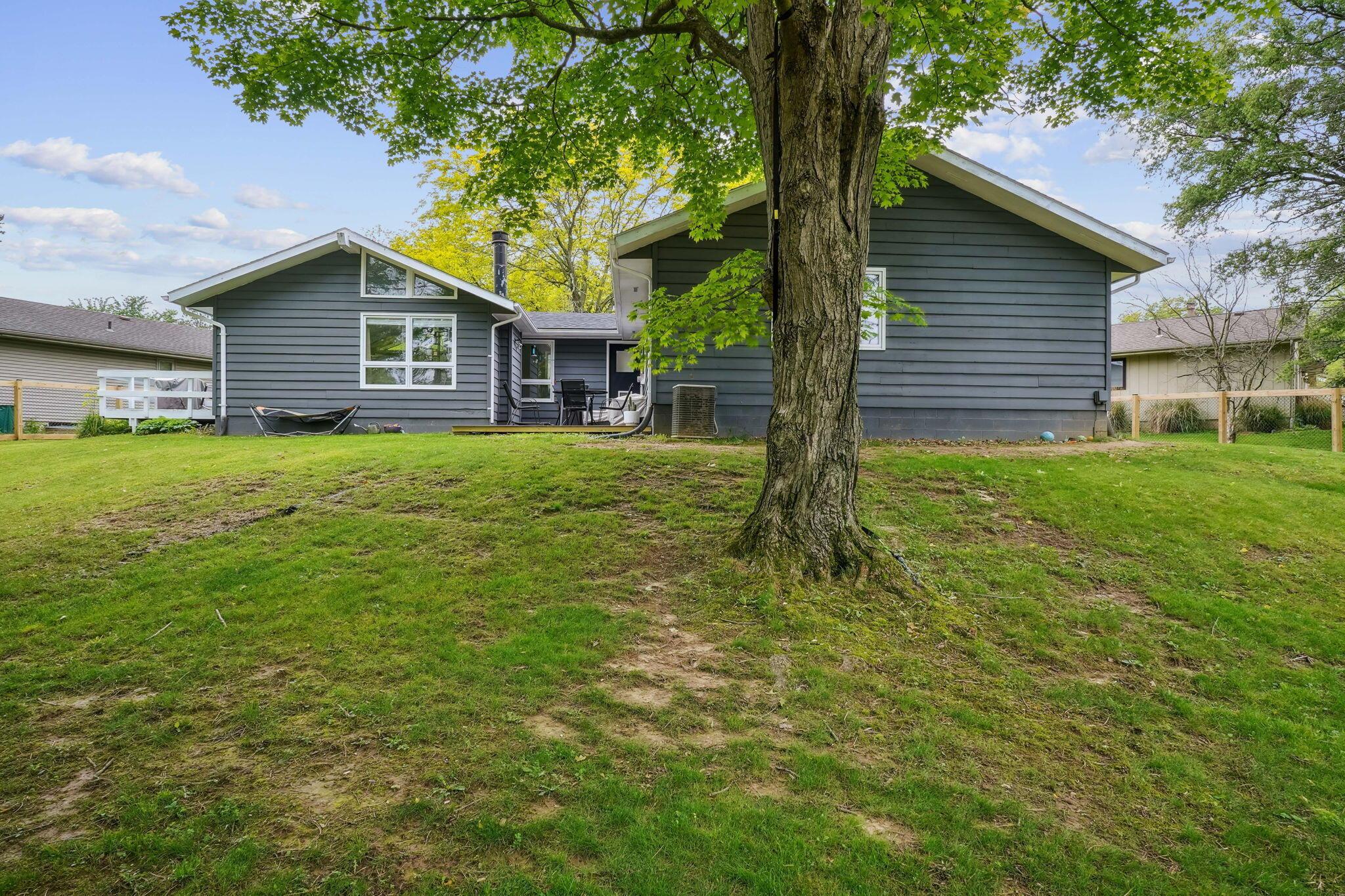 710 Cloverleaf Court, Mansfield, Ohio image 37