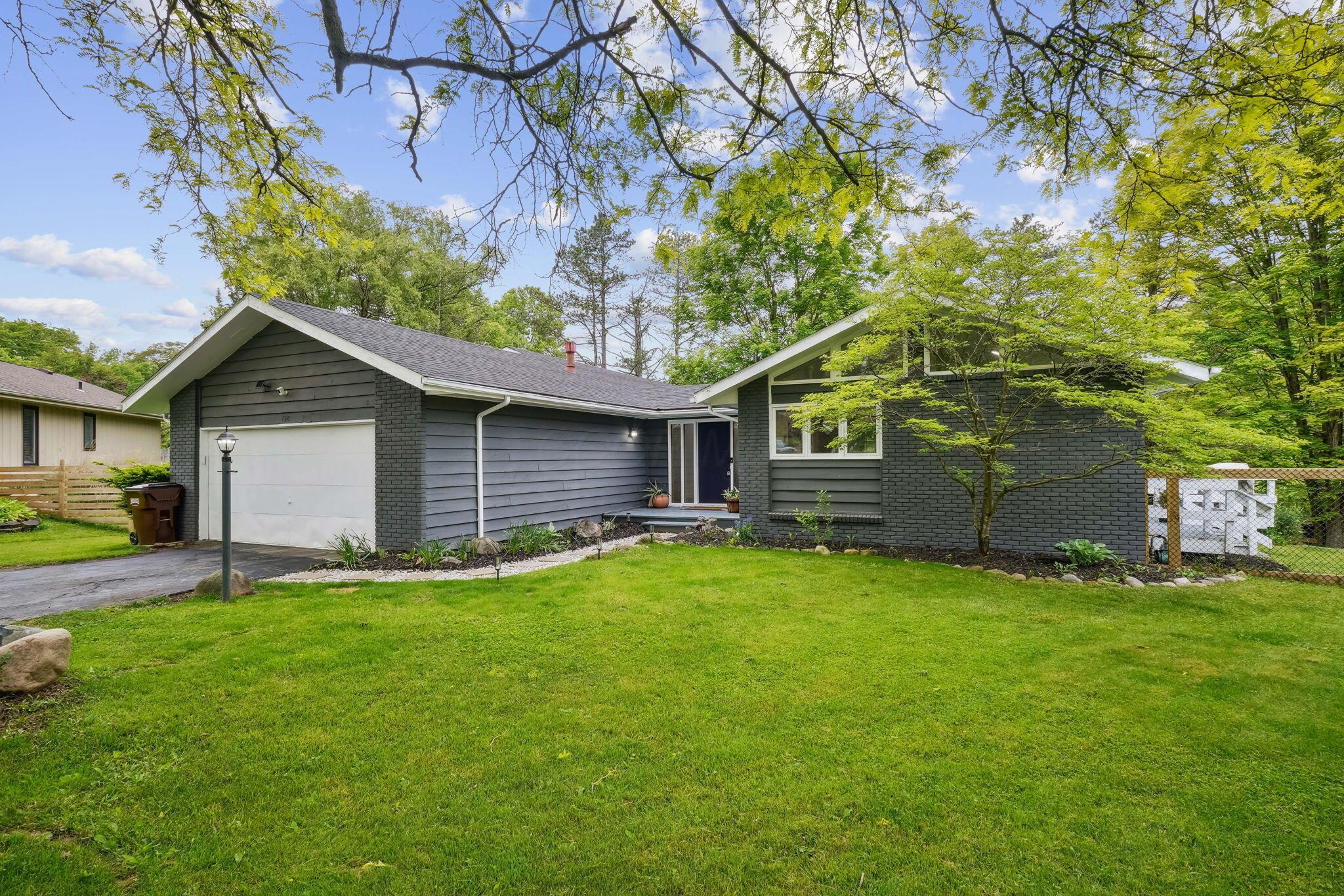 710 Cloverleaf Court, Mansfield, Ohio image 26