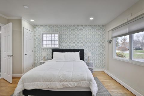 Tiny photo for 124 N Gould Road, Columbus, OH 43209 (MLS # 225046222)