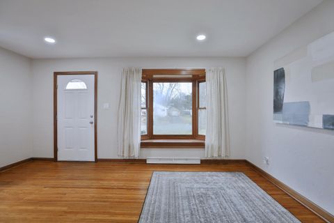 Tiny photo for 124 N Gould Road, Columbus, OH 43209 (MLS # 225046222)