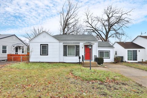 Tiny photo for 124 N Gould Road, Columbus, OH 43209 (MLS # 225046222)