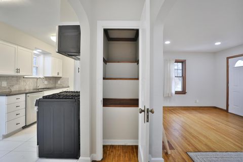 Tiny photo for 124 N Gould Road, Columbus, OH 43209 (MLS # 225046222)