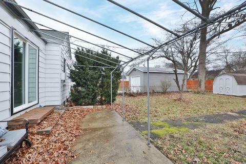 Tiny photo for 124 N Gould Road, Columbus, OH 43209 (MLS # 225046222)