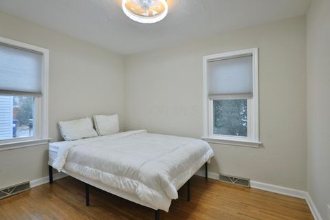 Tiny photo for 124 N Gould Road, Columbus, OH 43209 (MLS # 225046222)