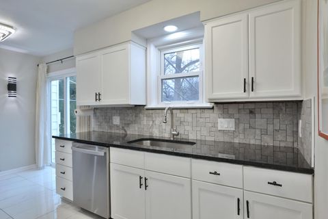 Tiny photo for 124 N Gould Road, Columbus, OH 43209 (MLS # 225046222)