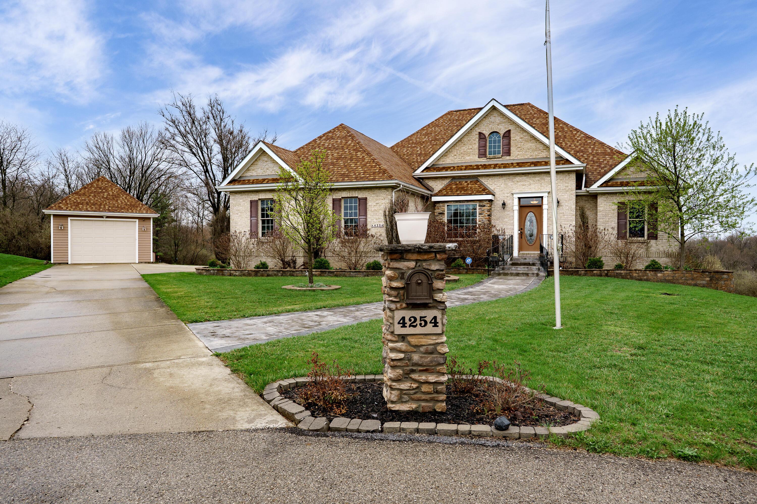 4254 Hummingbird Way, Springfield, Ohio image 50