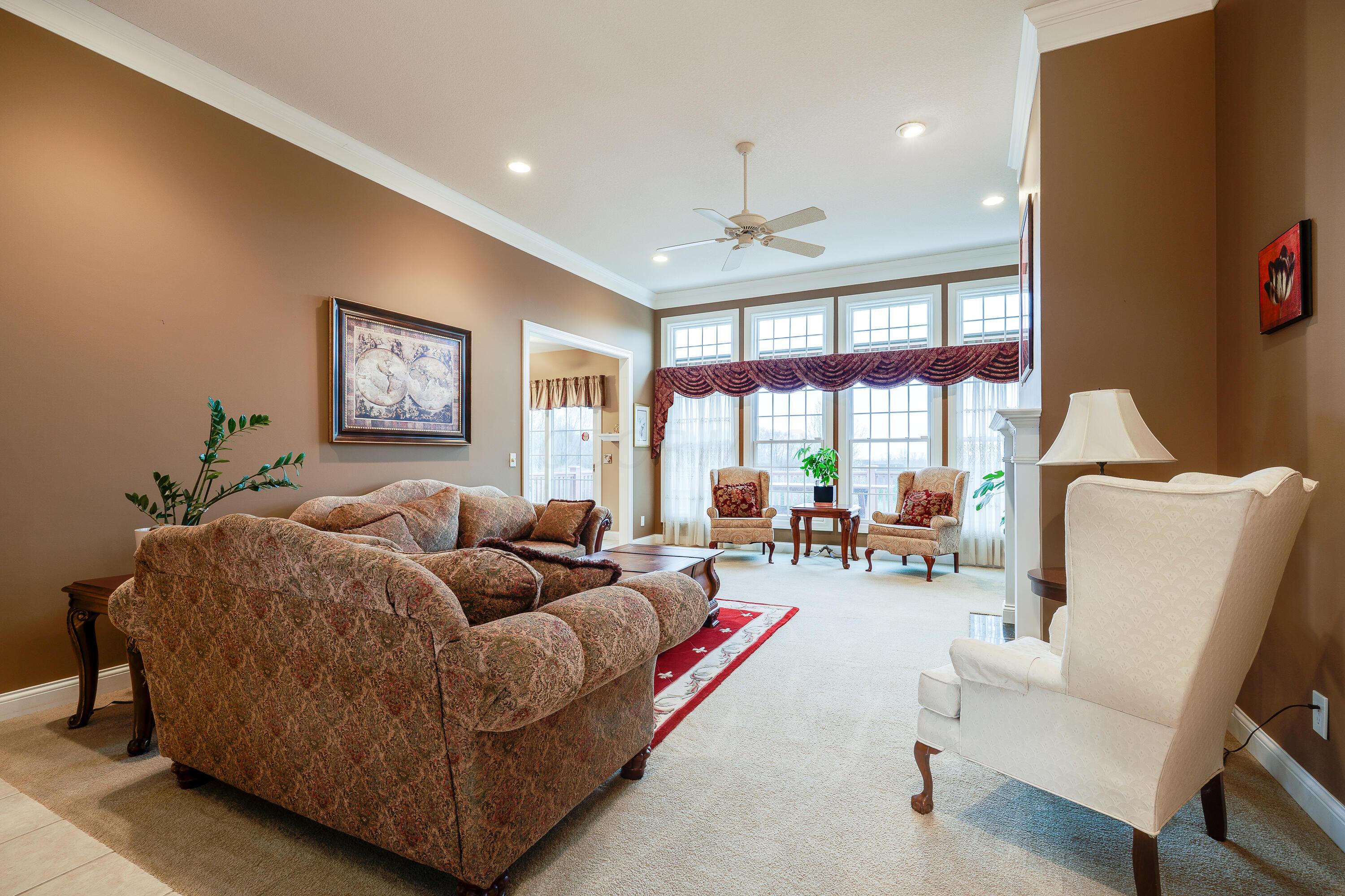 4254 Hummingbird Way, Springfield, Ohio image 13