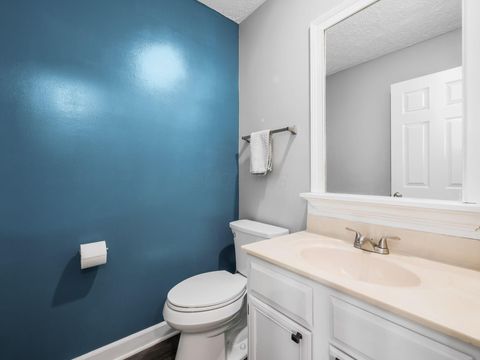 Tiny photo for 3438 Eastwoodlands Trail, Hilliard, OH 43026 (MLS # 225045300)