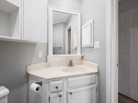 Tiny photo for 3438 Eastwoodlands Trail, Hilliard, OH 43026 (MLS # 225045300)