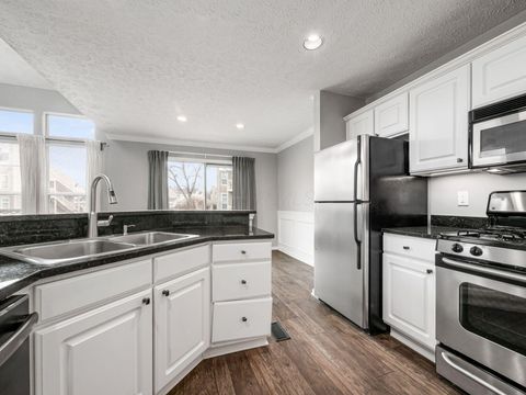 Tiny photo for 3438 Eastwoodlands Trail, Hilliard, OH 43026 (MLS # 225045300)