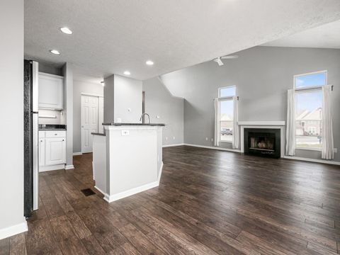 Tiny photo for 3438 Eastwoodlands Trail, Hilliard, OH 43026 (MLS # 225045300)