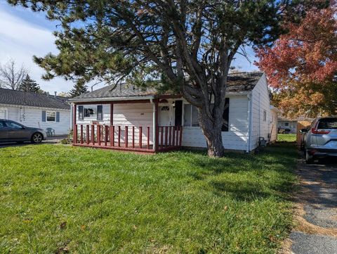 Photo of 695 Demorest Road, Columbus, OH 43204 (MLS # 225043437)