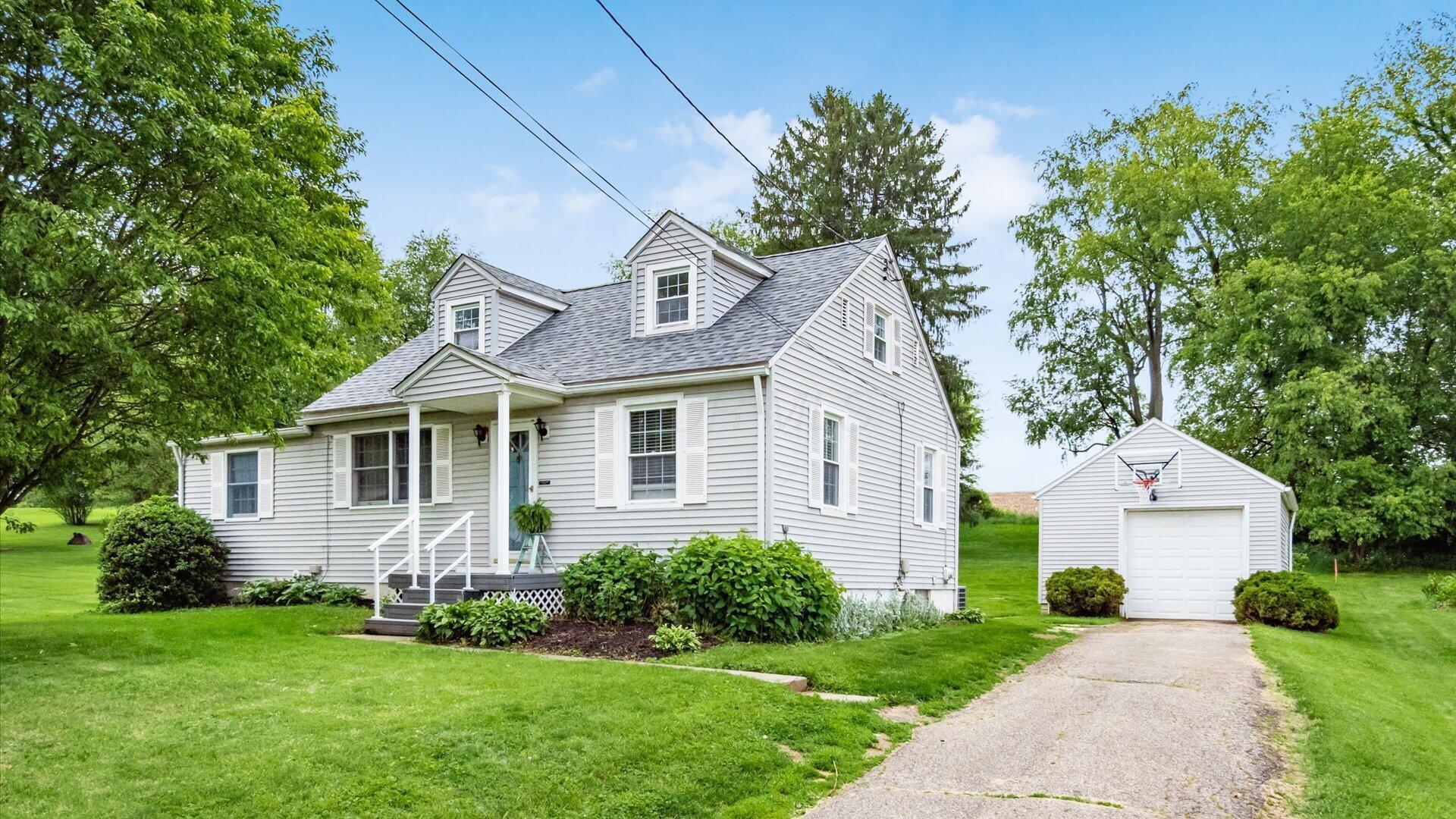 442 Garden Avenue, Newark, Ohio image 1