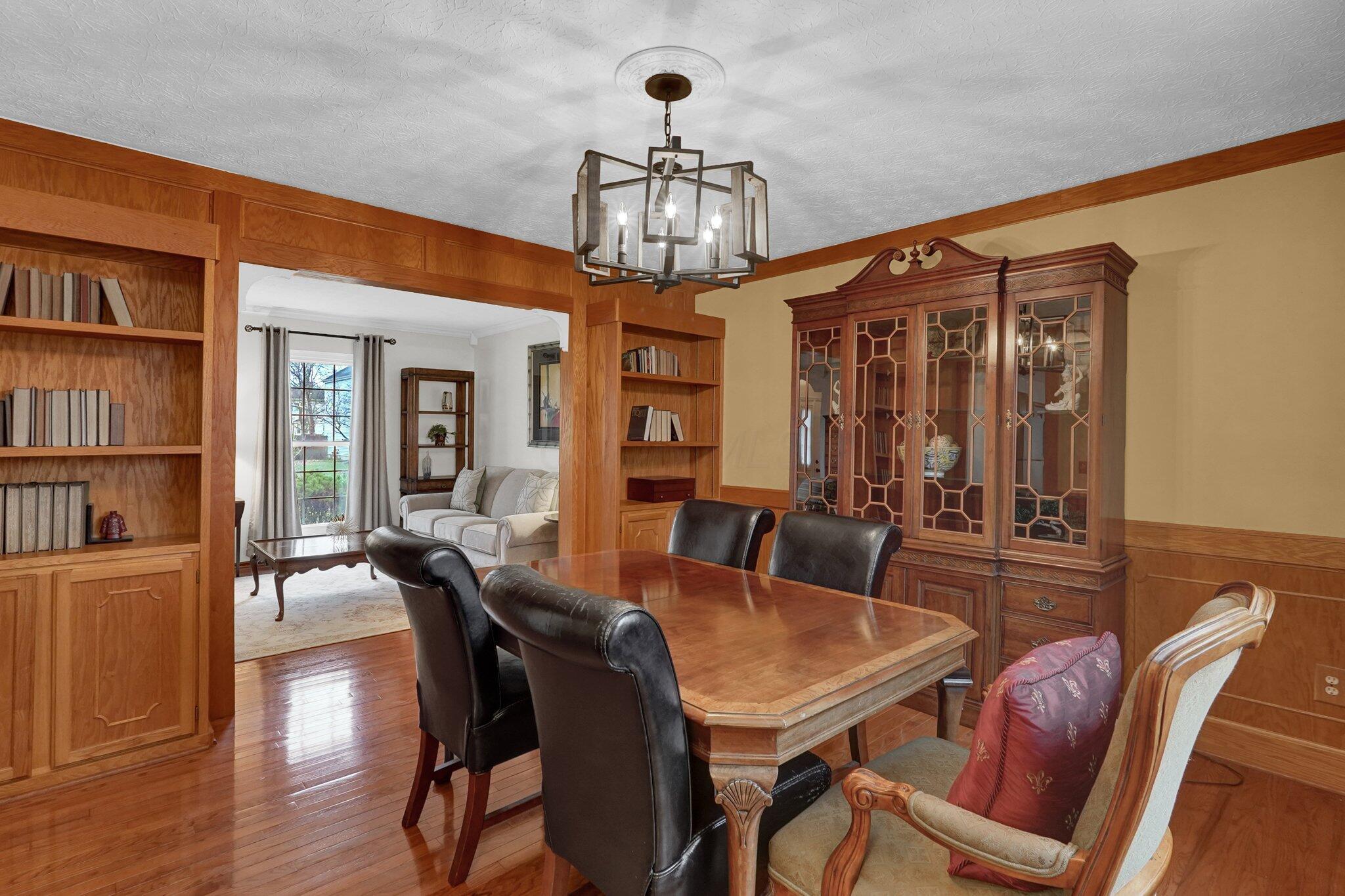 8017 Oakwind Court, Westerville, Ohio image 8