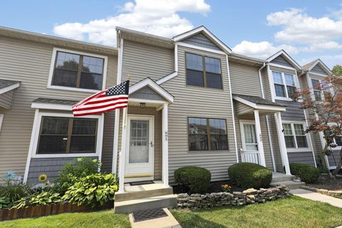 Photo of 891 Noddymill Lane E 33B #33B, Worthington, OH 43085 (MLS # 226026729)