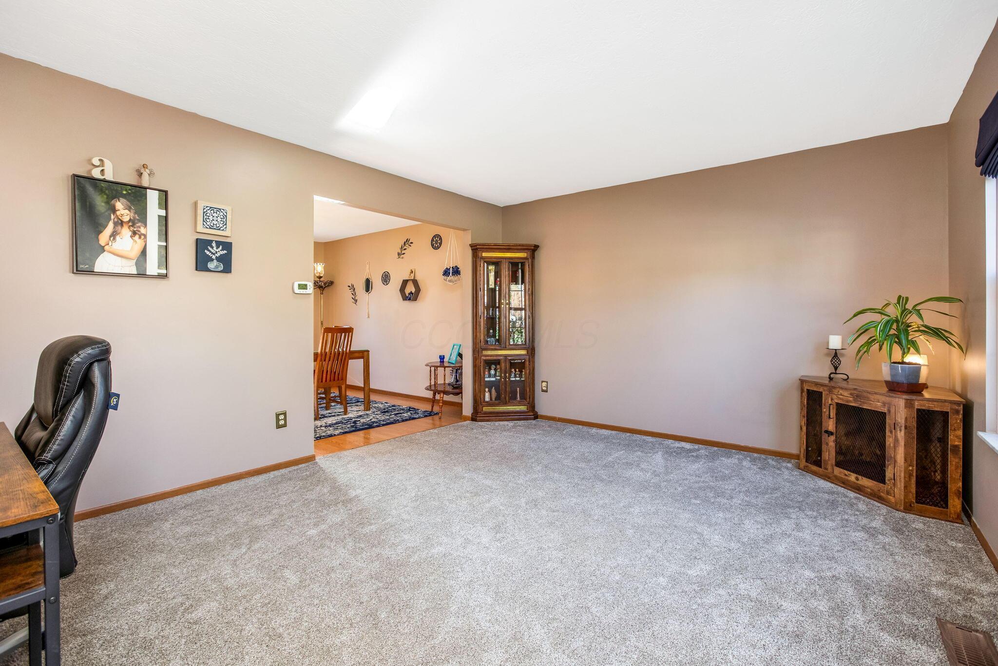 3274 Tumwater Valley Drive, Pickerington, Ohio image 8