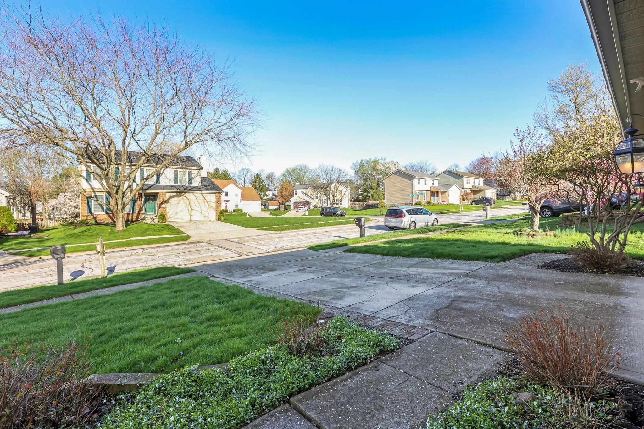 3274 Tumwater Valley Drive, Pickerington, Ohio image 4