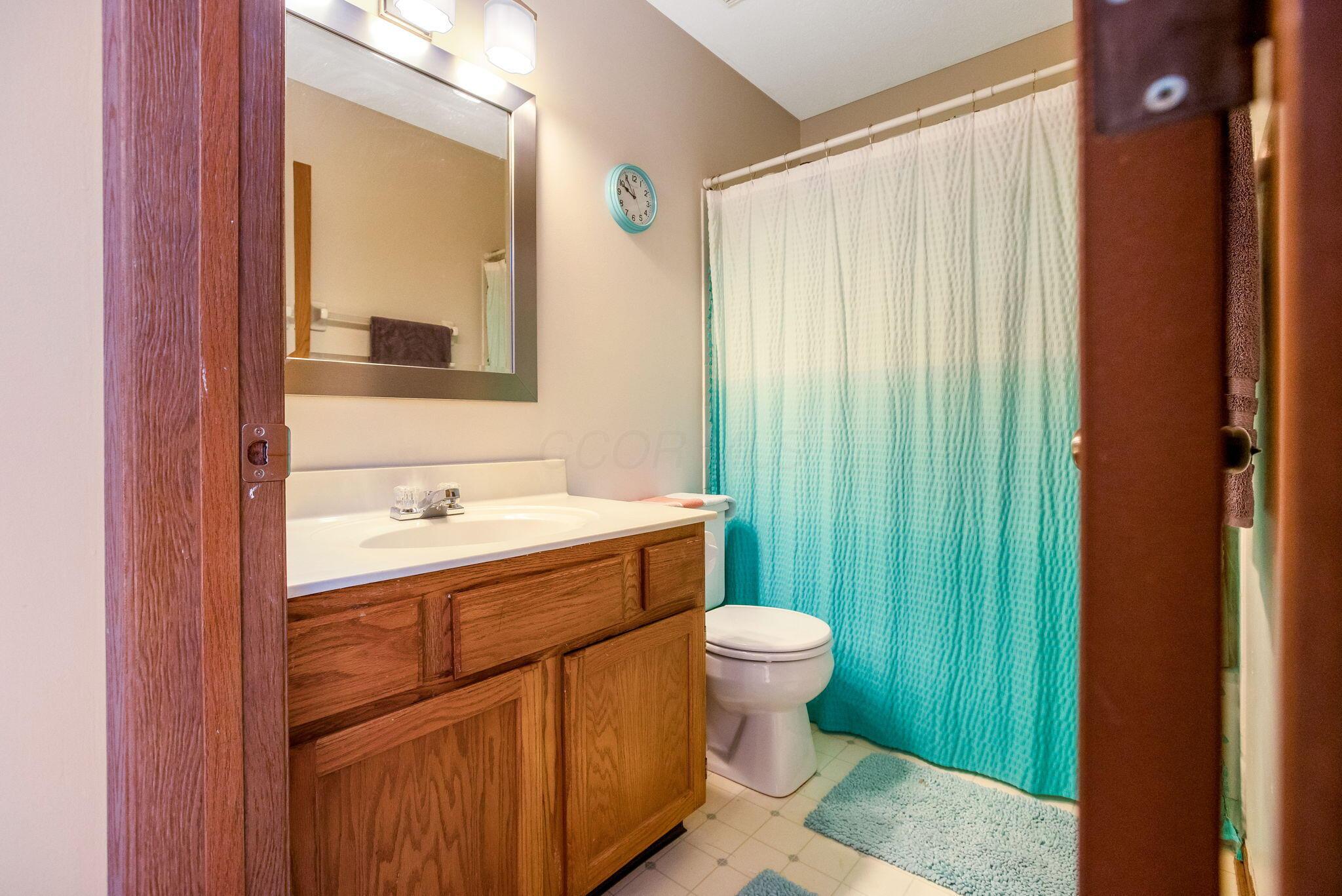 3274 Tumwater Valley Drive, Pickerington, Ohio image 45