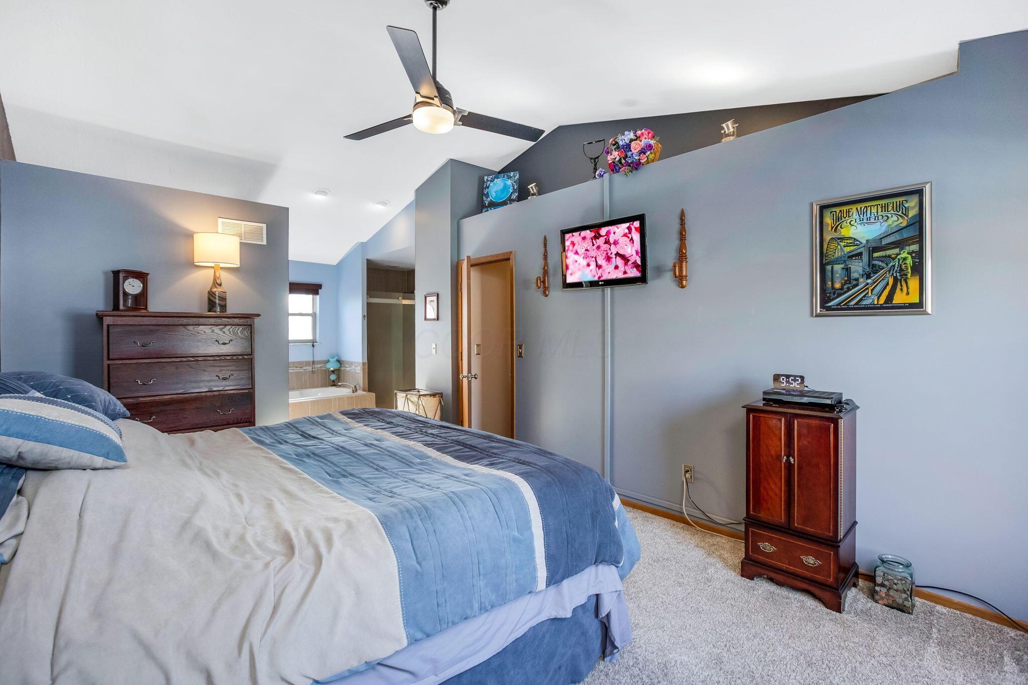 3274 Tumwater Valley Drive, Pickerington, Ohio image 37