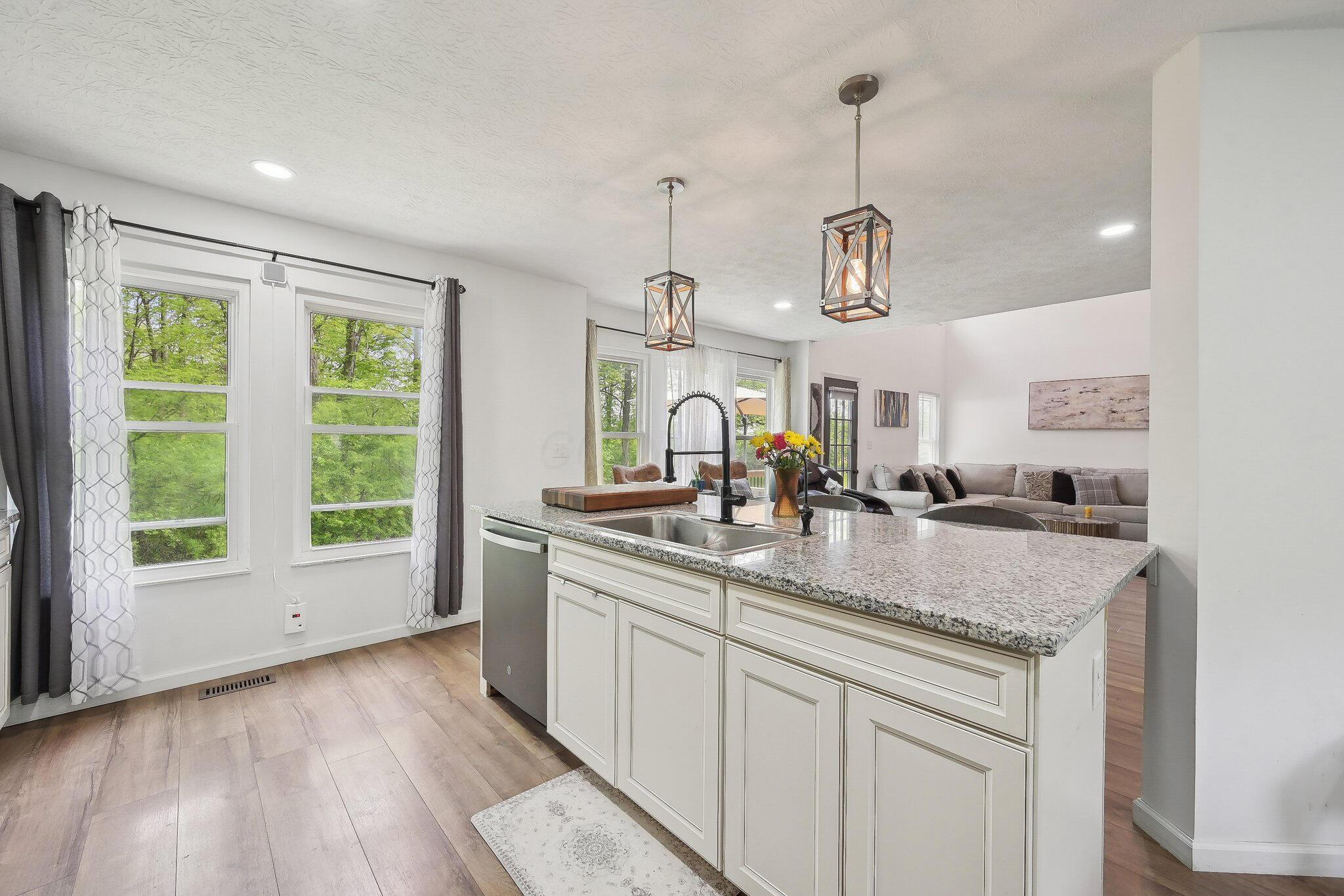 17644 Echo Drive, Marysville, Ohio image 30