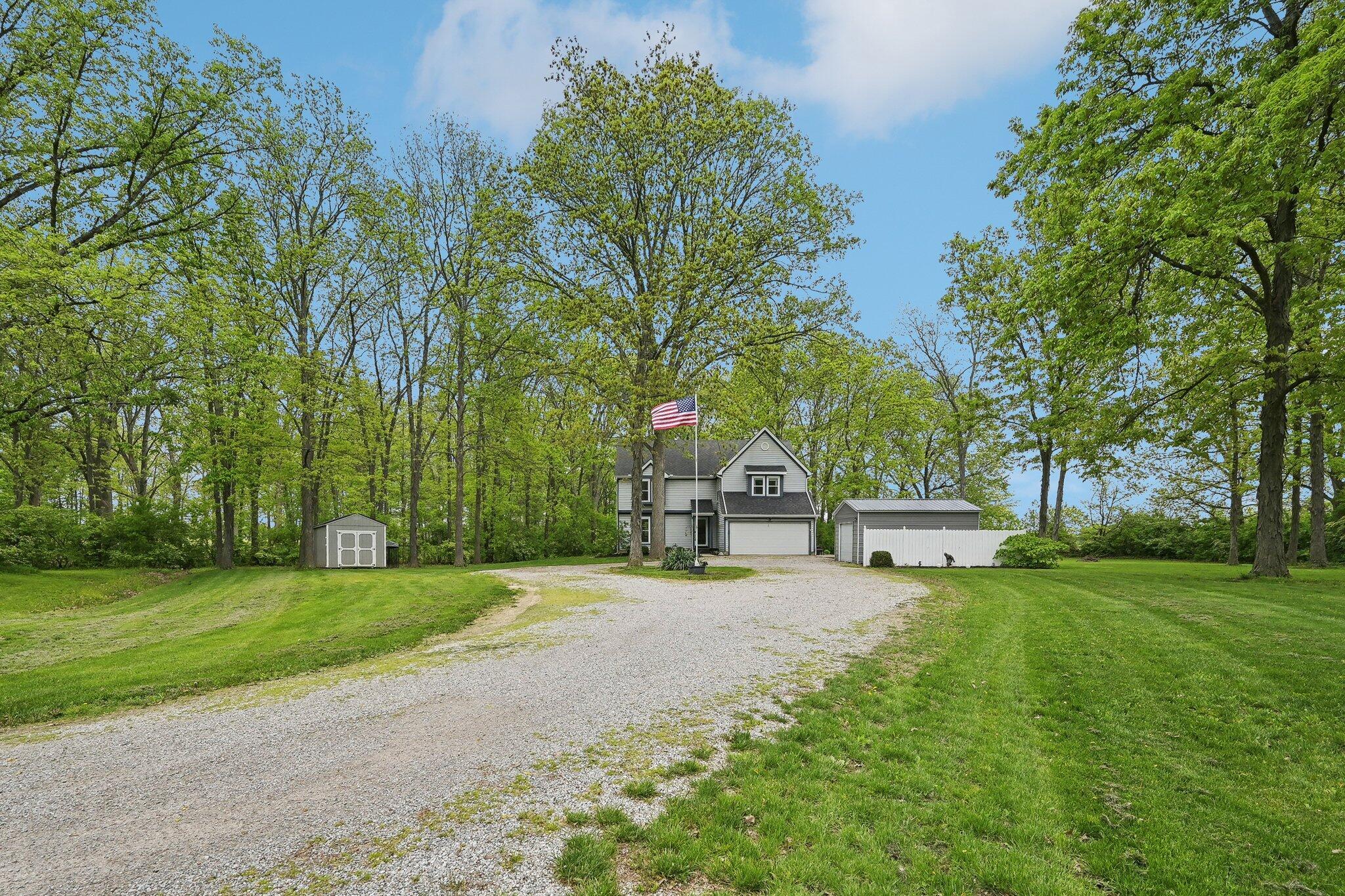 17644 Echo Drive, Marysville, Ohio image 2