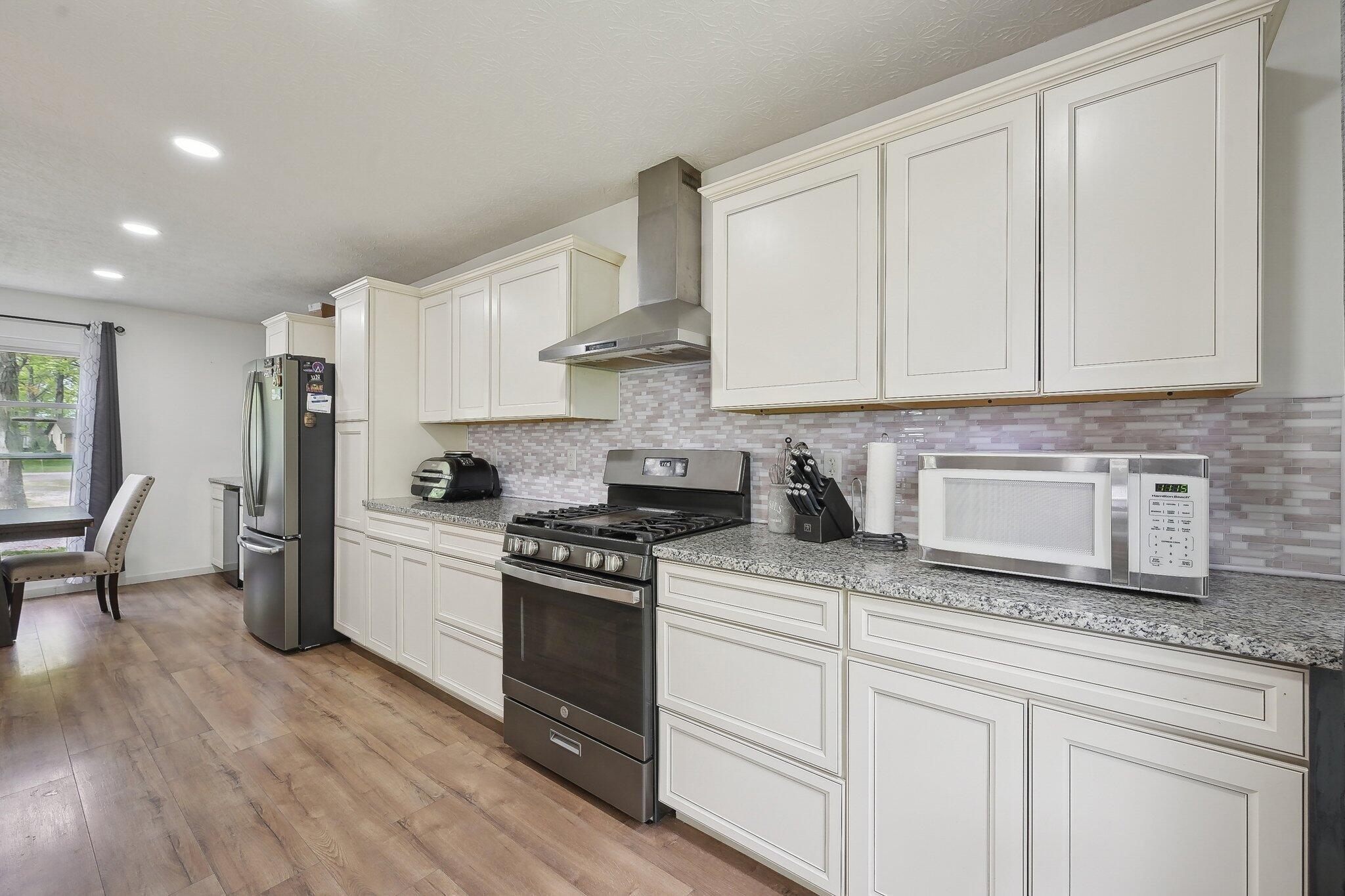 17644 Echo Drive, Marysville, Ohio image 31