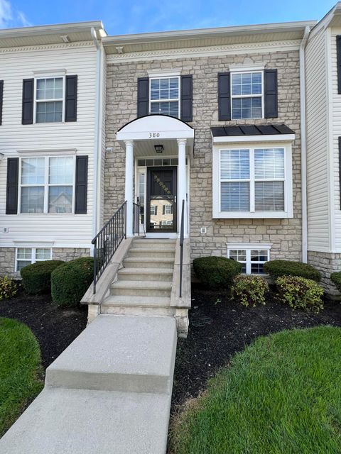 Photo of 380 Oxford Oak Drive, Blacklick, OH 43004 (MLS # 225035967)