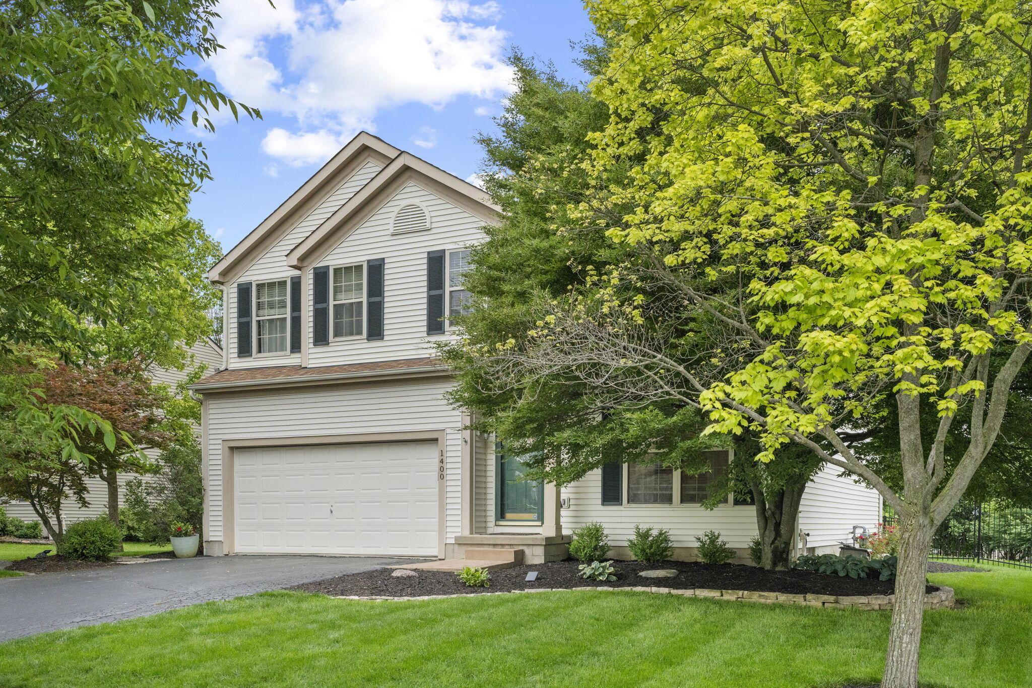 1400 Wild Horse Drive, Grove City, Ohio image 2