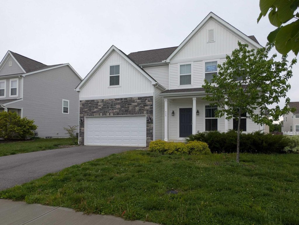 Photo of 535 Pagoda Loop, Delaware, OH 43015 (MLS # 226016613)