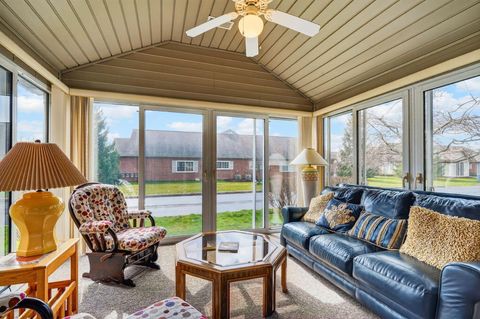 Tiny photo for 6836 Newrock Drive 21 #21, New Albany, OH 43054 (MLS # 226006399)