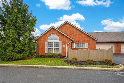 Tiny photo for 6836 Newrock Drive 21 #21, New Albany, OH 43054 (MLS # 226006399)