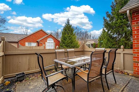 Tiny photo for 6836 Newrock Drive 21 #21, New Albany, OH 43054 (MLS # 226006399)