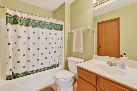 Tiny photo for 6836 Newrock Drive 21 #21, New Albany, OH 43054 (MLS # 226006399)