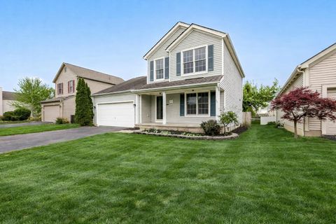 Photo of 7729 Powers Ridge Drive, Blacklick, OH 43004 (MLS # 226012284)