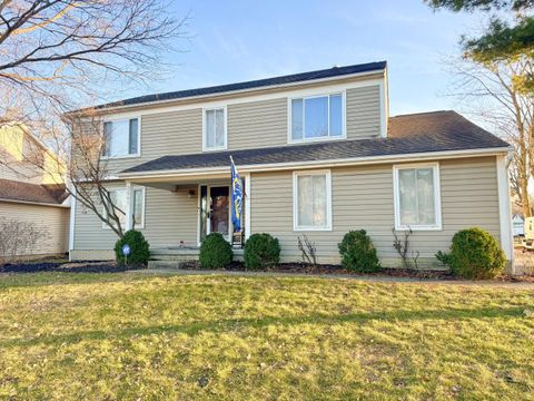Photo of 3441 River Place Drive, Columbus, OH 43221 (MLS # 226005962)