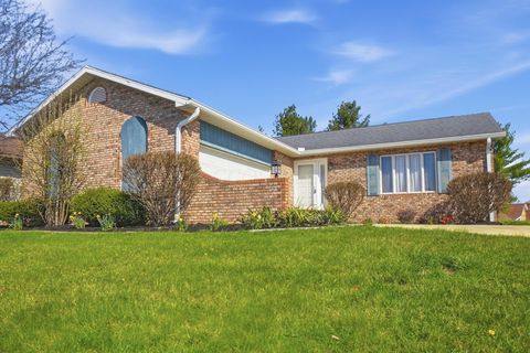 Photo of 293 Mae Street, Logan, OH 43138 (MLS # 226009303)