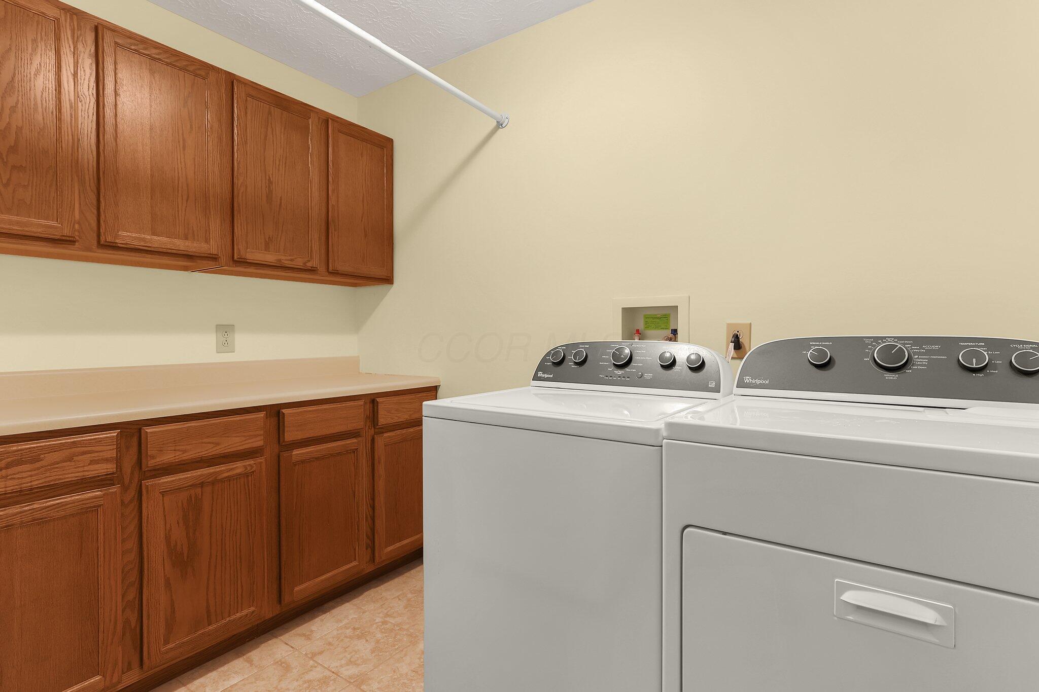 329 Bishop Drive, London, Ohio image 23